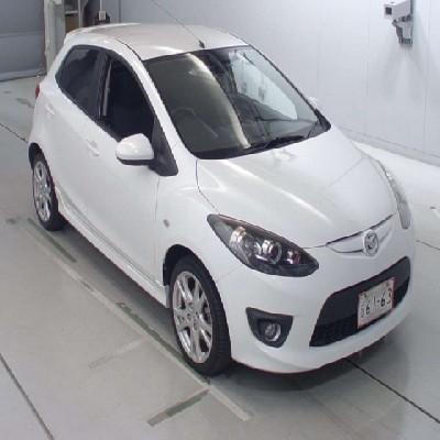 Mazda Demio   1500Cc Image