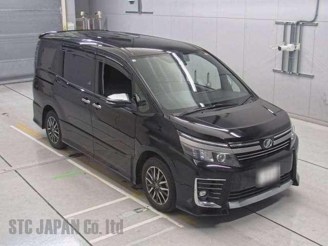 Buy Japanese Toyota Voxy At STC Japan