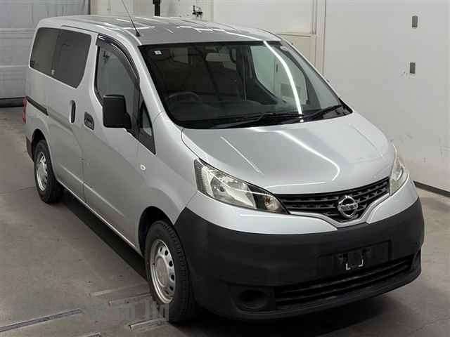Nissan NV200 DX  1600cc Image