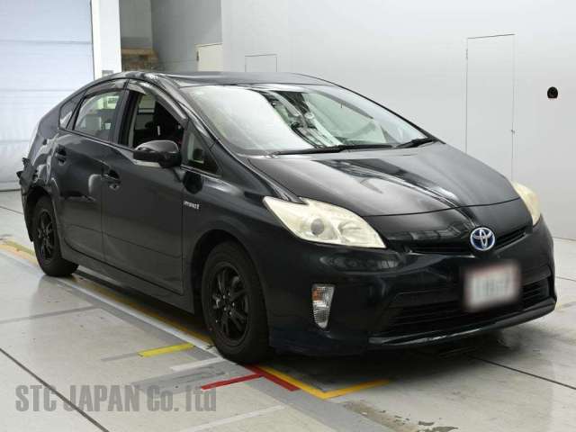 TOYOTA PRIUS  1800cc Image