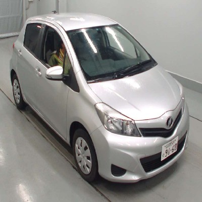 Toyota Vitz F  1000cc Image