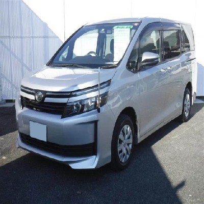 Toyota Voxy  2000Cc Image