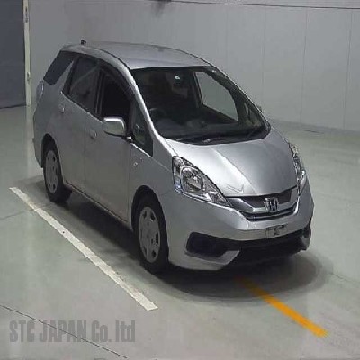 Honda Fit Shuttle   1300cc Image