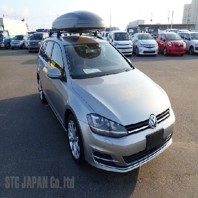 Volkswagen Golf   1400cc Image