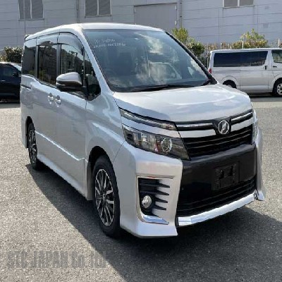 Toyota Voxy  2014 2000cc Image