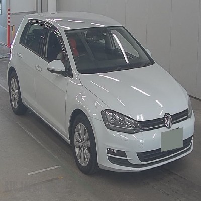 Volkswagen Golf  1200 CC Image