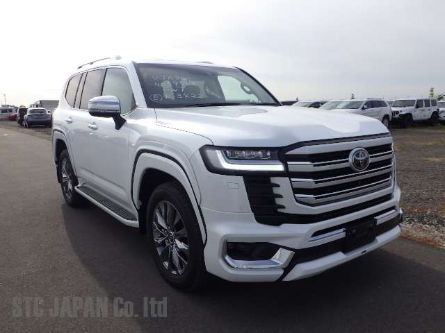 Buy Japanese Toyota Land Cruiser  At STC Japan