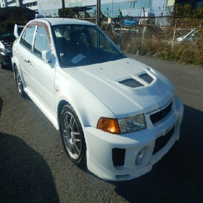 Mitsubishi Lancer  2000 Image