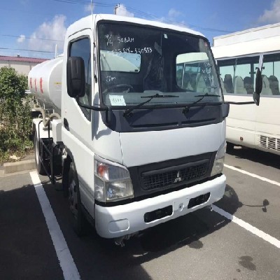 Mitsubishi Canter Water Tanker  4900 Image