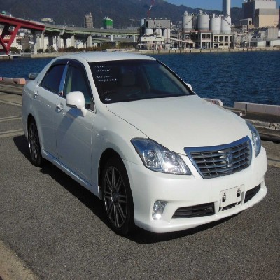 Toyota Crown Royal Saloon 2012 2500 Image