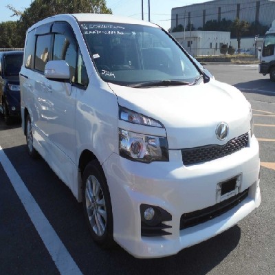 Toyota Voxy 2012 2000 Image