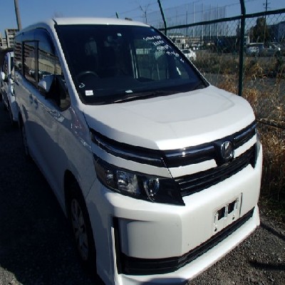 Toyota Voxy 2015 2000Cc Image