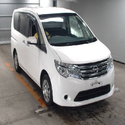 Nissan Serena  2000cc Image