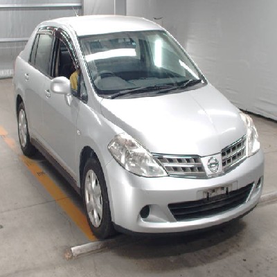 Nissan Tiida Latio  1200cc Image